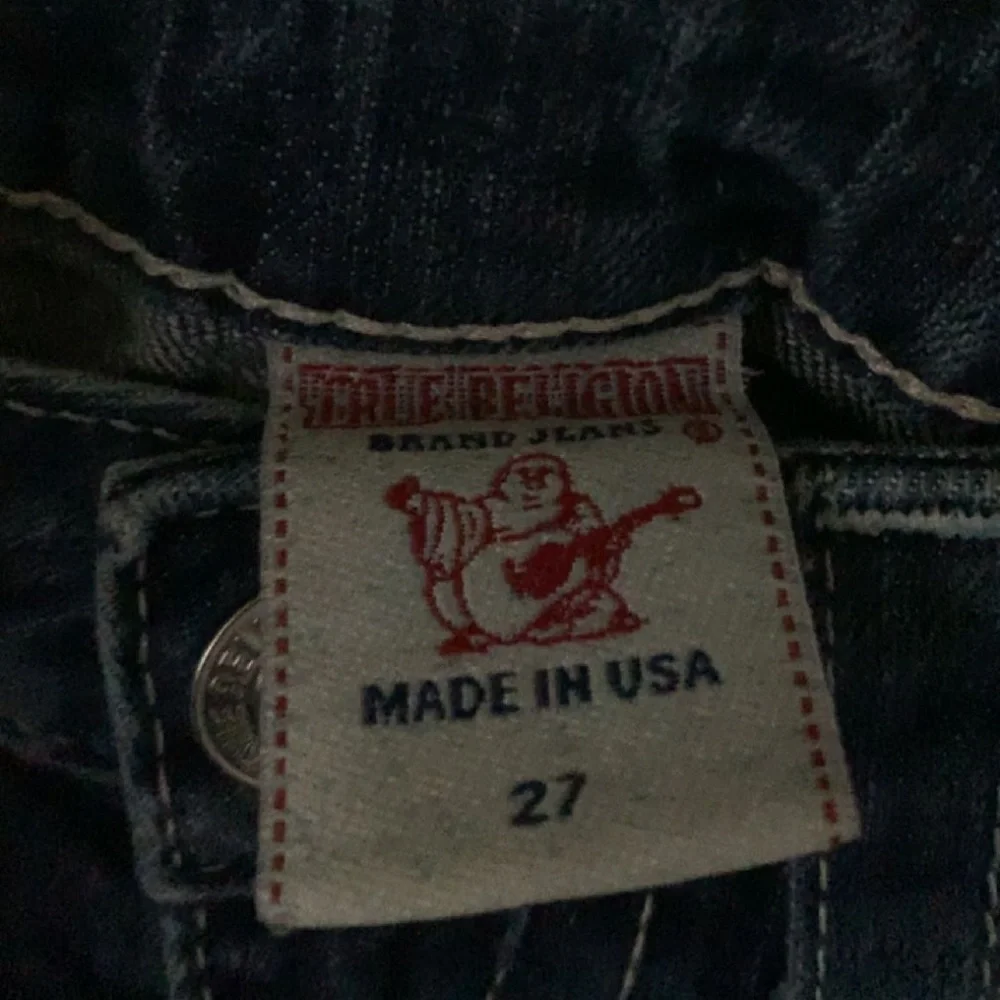 True Religion Jeans Skinny Leg Rhinestone Pocket White Stitching - Picture 3 of 3